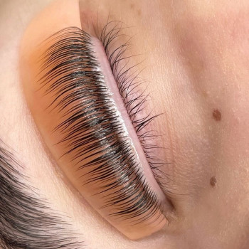 Ламінування вій
                    Бровист Диана Васьковская Черкассы