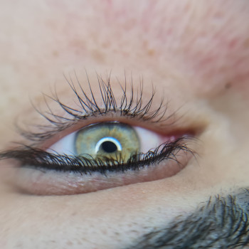 Міжвійка і стрілочка
                    Майстер перманентного макіяжу Anna Дніпро