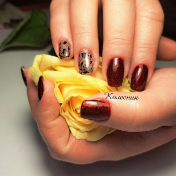 Фото из портфолио мастера Юлія Колесник (мастер маникюра, Днепр)