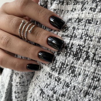 Маникюр и покрытие ногтей гель-лаком
                    Салон краси Beauty Service Запоріжжя