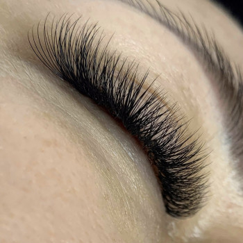 Нарощування вій
                    Мастер перманентного макияжа Олеся Алдабекова Днепр