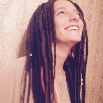 ДЕ Коси / Д.Е Дреди вплетіння ( без вартості комплекту )
                    Брейдер Крісс Миколаїв