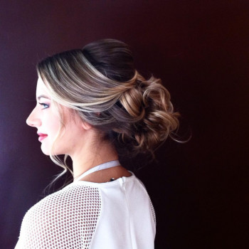 Вечерние прически, укладки Николаев
                    Брейдер Крісс Николаев