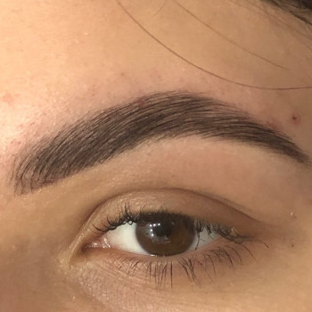 Ламінування брів