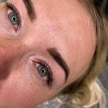 Ламінування вій