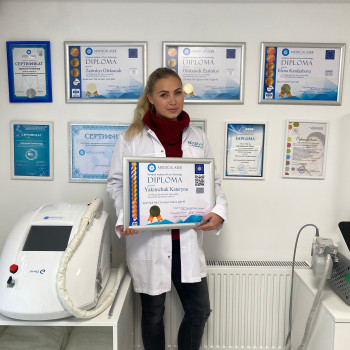 Лазерне видалення татуажу та татуювань
                    Мастер перманентного макияжа Катерина Киев