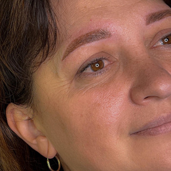 Корекція пудрового напилення брів
                    Студия татуажа AMIKA Studio Львов