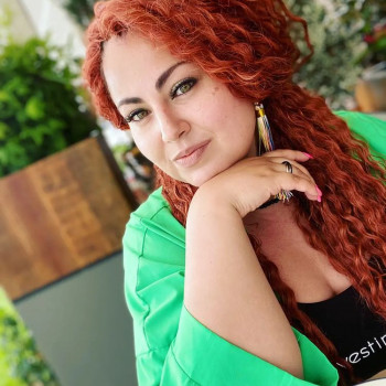 Афролокони, афрокудрі
                    Брейдер Мария Київ