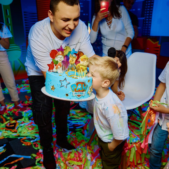 Репортажна фотосессія
                    Фотограф Іван Днепр