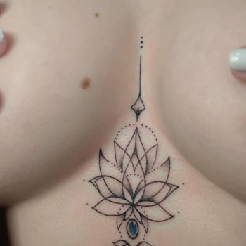 Тату для дівчат під грудьми лотос, фото - Майстер перманентного макіяжу Людмила Дедерчук