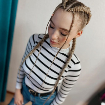 Боксерські коси
                    Брейдер Мария Київ