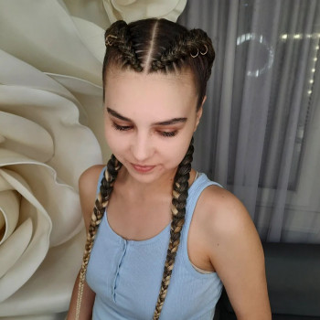 Боксерські коси
                    Брейдер Мария Київ