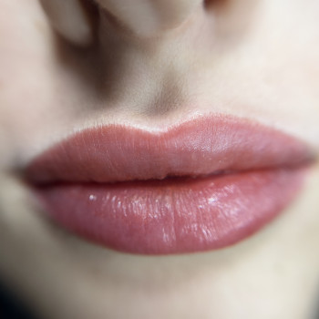 Перманентний макіяж губ
                    Мастер перманентного макияжа Ольга Днепр