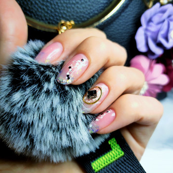 Покриття гель лаком
                    Майстер манікюру Марьяна Вінниця