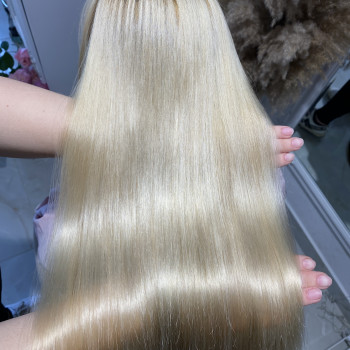 Молекулярне відновлення волосся