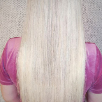 Італійське нарощування волосся
                    Майстер з нарощування волосся Ілона Бровари