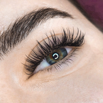 Нарощення вій
                    Лешмейкер Міла Ужгород