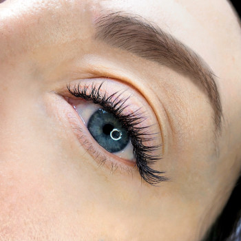 Нарощення вій
                    Лешмейкер Міла Ужгород