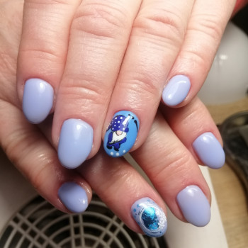 Манікюр на короткі нігті новорічний з малюнком, фото - Майстер манікюру Яна Доценко