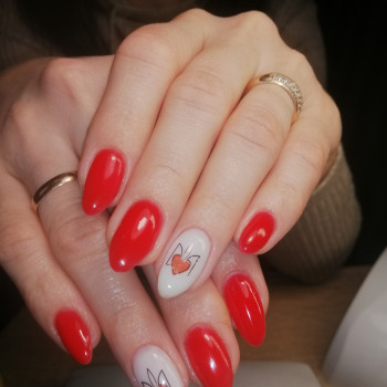 Маникюр
                    Майстер манікюру Яна Павлоград