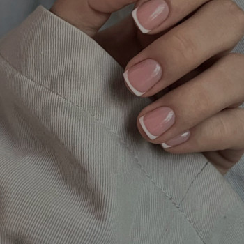 Французский маникюр, фото - Ногтевая студия STERILE NAILS