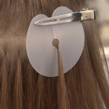 Нарощювання волосся
                    Салон краси HelenS Харків