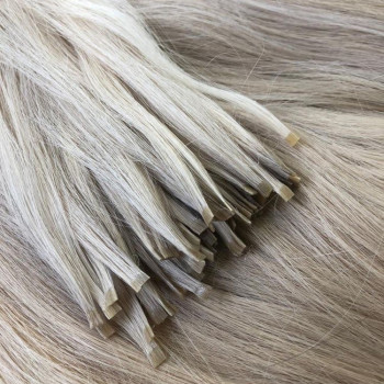 Нарощювання волосся
                    Салон краси HelenS Харків