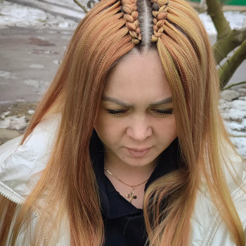 жіноча стрижка, плетіння волосся, афроплетіння, косички, коси з канекалоном, афрокоси