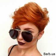 Перукар-колорист Олена О на Barb.ua