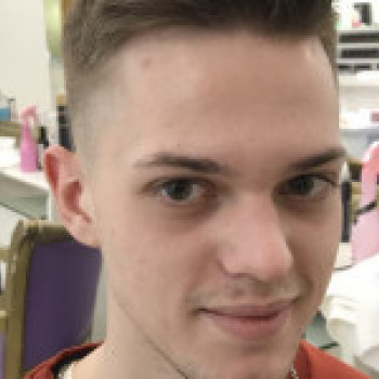 Стрижка класична з шампунем та стайлінгом косметикою KERASTASE
                    Салон краси Миледи Львів