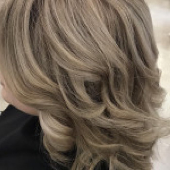 Укладка волос, фото - Салон красоты Миледи