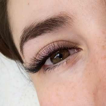 Наращивание ресниц 3D
                    Лешмейкер Юлия Біла Церква