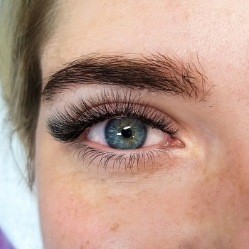 Наращивание ресниц 3D
                    Лешмейкер Юлия Біла Церква