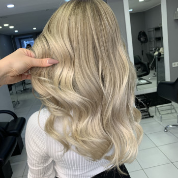 Air-touch 
6-7 годин 
7000-8000, фото - Перукар Наталія Говіер