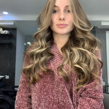 Контуринг
                    Перукар Наталия Київ