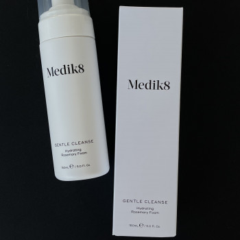 GENTLE CLEANSE Medik8