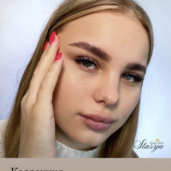 Корекція, барбування та ламінування брів