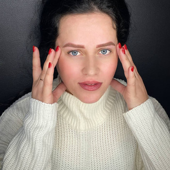 Перманент губ та брів
                    Мастер перманентного макияжа Ірина Полтава