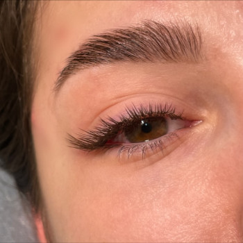 Нарощення Вій
                    Салон краси Beauty Bar Вінниця