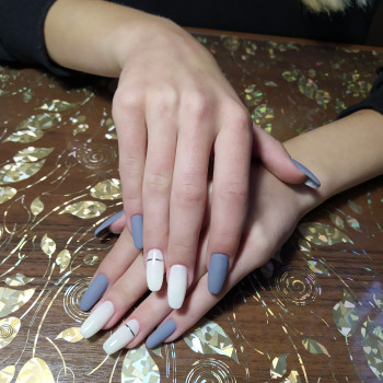 Гігієнічний манікюр
                    Майстер манікюру Інна Луцьк