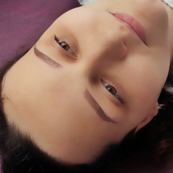 Перманентний макіяж брів