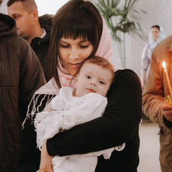 Фотосесія хрестин
                    Фотограф Вероніка Вінниця