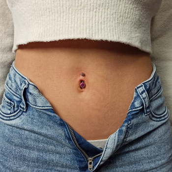 Прокол пупка
                    Мастер по пирсингу Сергій Киев