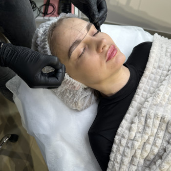 Коррекция перманентного макияжа
                    Мастер перманентного макияжа Татьяна Запорожье