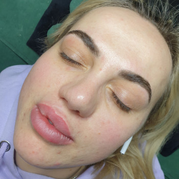 Корекція брів
                    Лешмейкер Оксана Киев