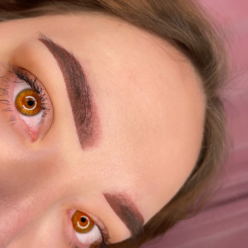 Фото из портфолио мастера Юлія Ридван (мастер перманентного макияжа, Киев)