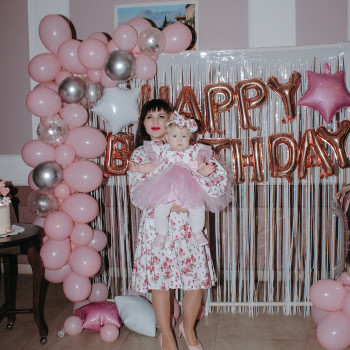 Фотосесія дня народження дитини
                    Фотограф Вероніка Вінниця