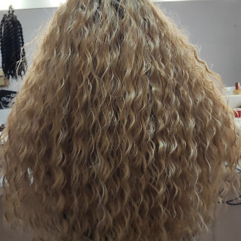 Афронарощення волосся косичками
                    Брейдер Крісс Миколаїв