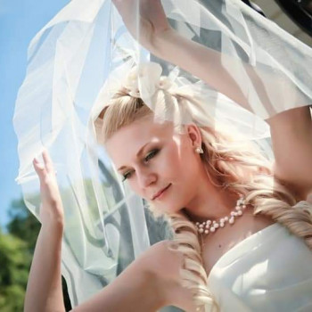 Зачіска на будь яку подію, укладка волосся
                    Визажист Алла Зинченко Киев