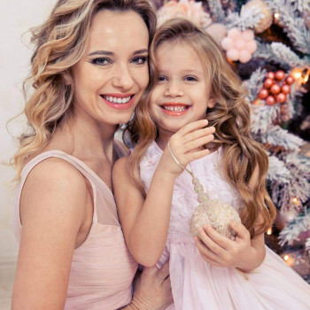 Укладка волосся новорічний макіяж для фотосесії, фото - Візажист Алла Зінченко